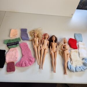 Lot Of Modern Barbie Dolls & Handmade Knit Clothes Clothing